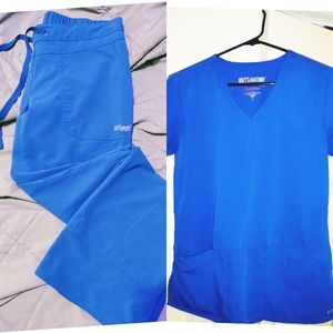 Grey's Anatomy signature scrub set size small